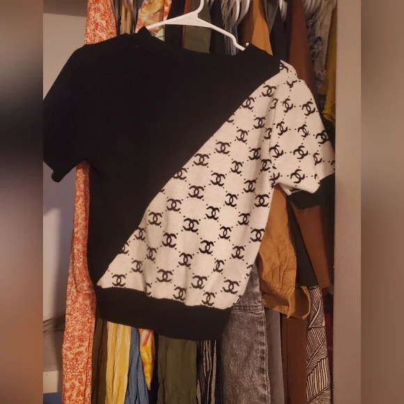 Designer Logo Knit Top - Picture 2 of 3